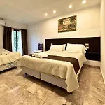 Vivaldi Suites